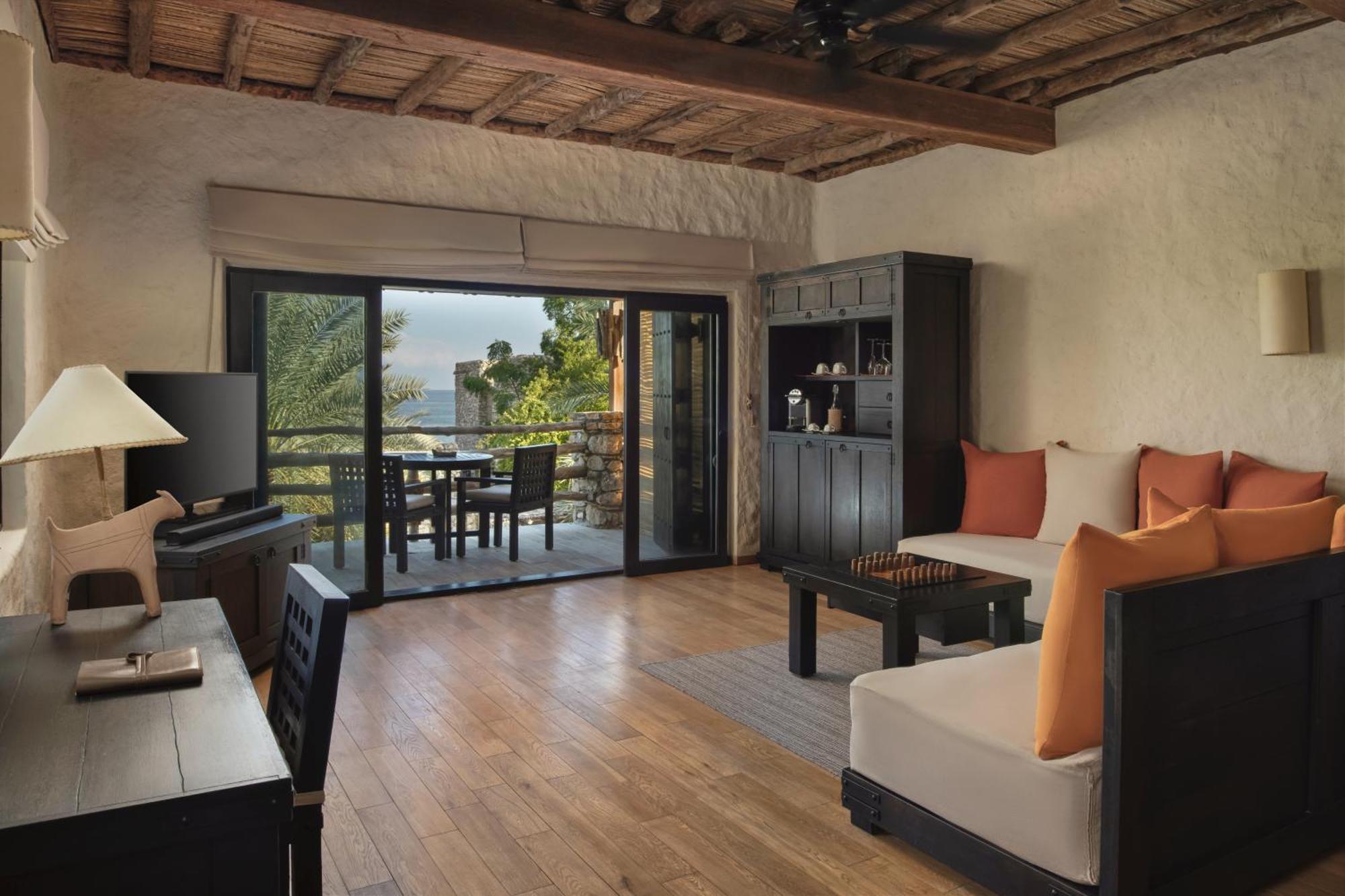 Resort Six Senses Zighy Bay 5*